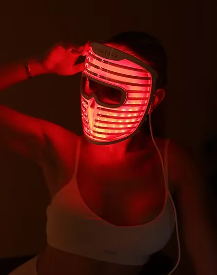 Infrared red light therapy at LIMFAERA
